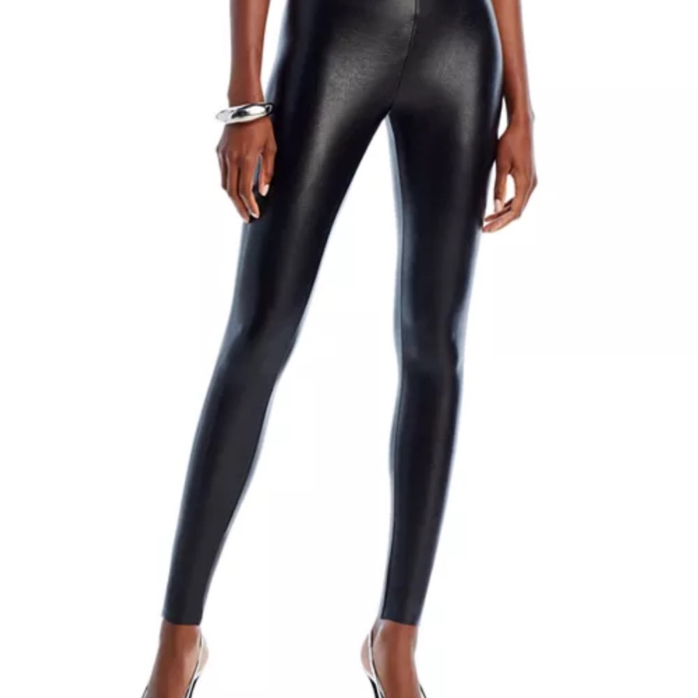 Commando Shiny Black Leggings